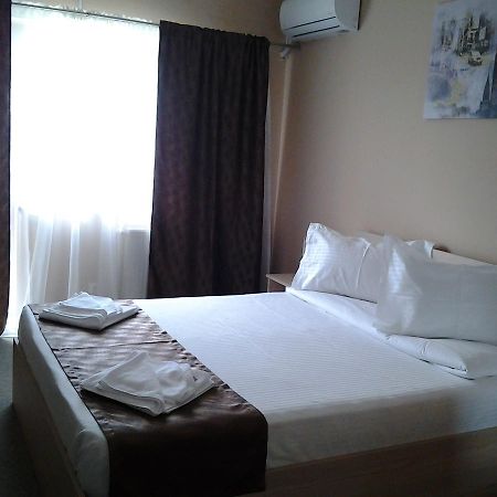 Hostel Nova Route ナボダリ エクステリア 写真